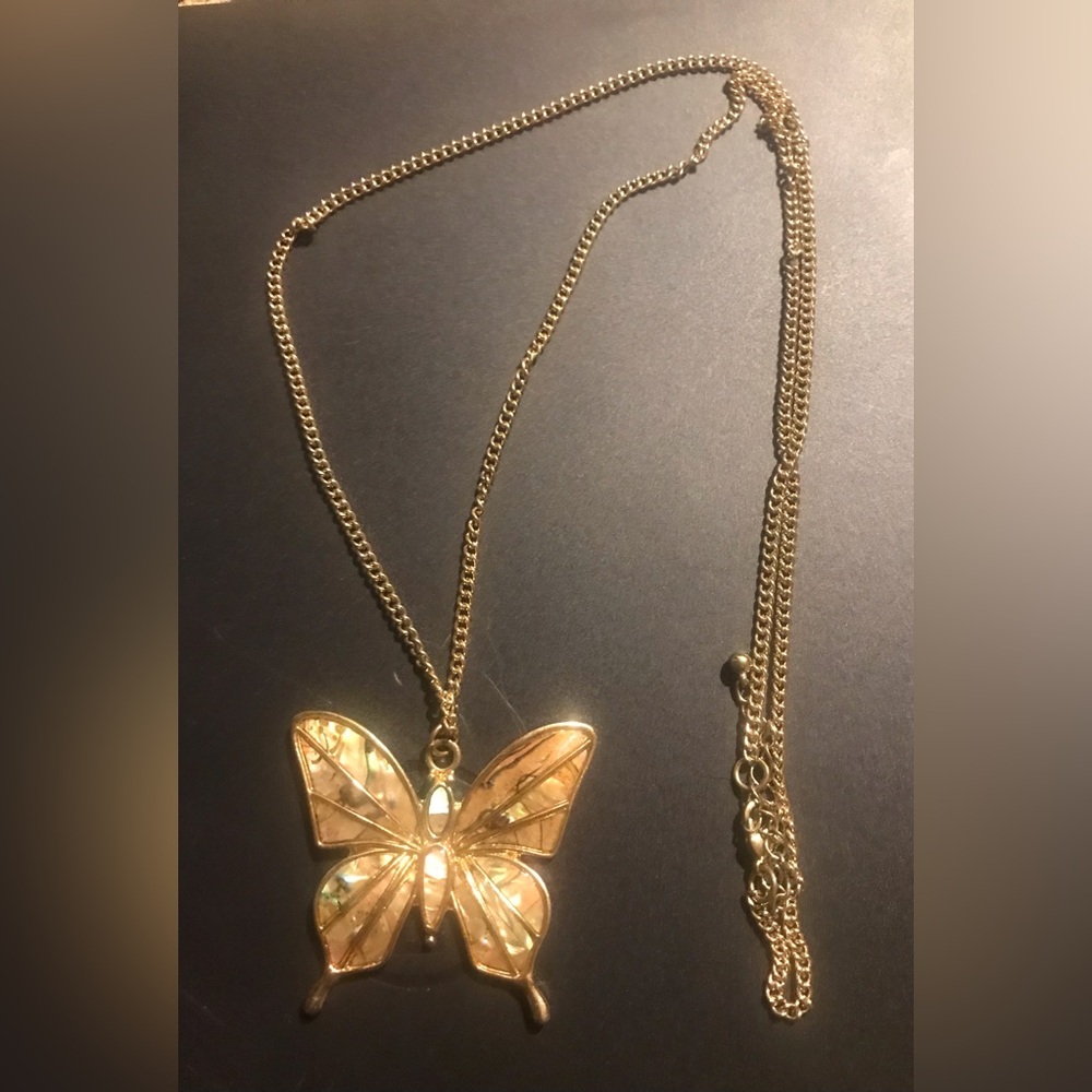 Gold color Necklace with Beautiful Butterfly pendant